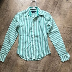 🌸polo slim fit button down